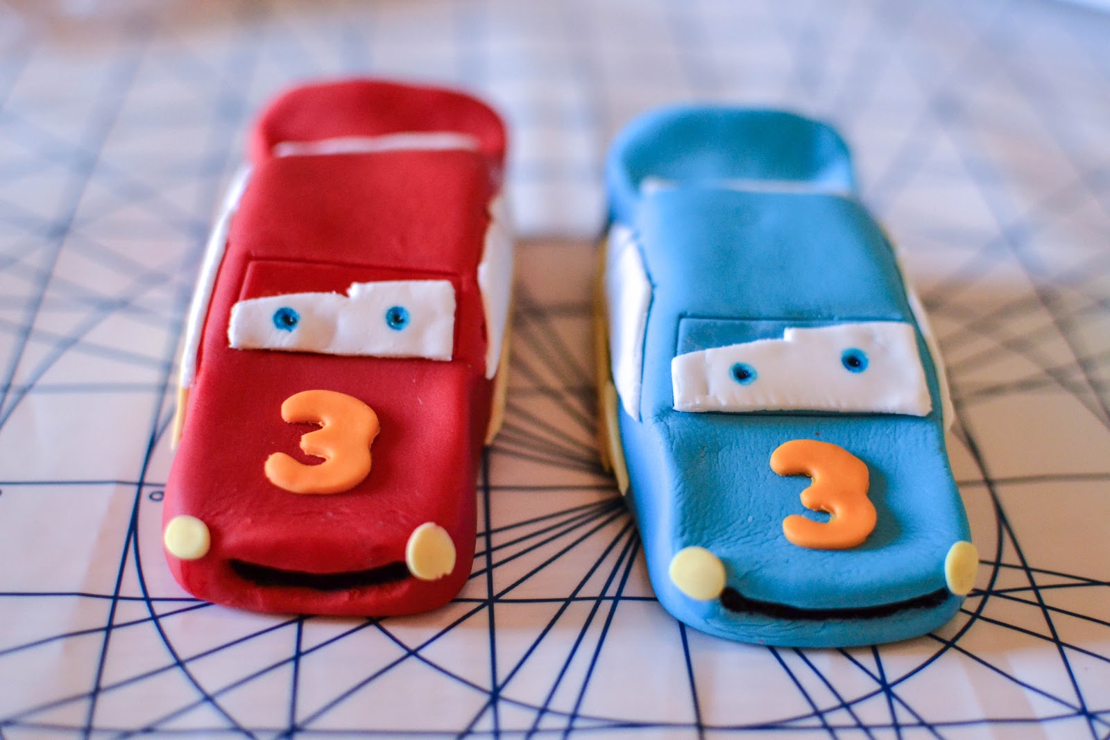 fondant cars